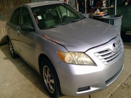 2007 TOYOTA CAMRY, SILVER, LE, 2.4L, AT.  Z25970